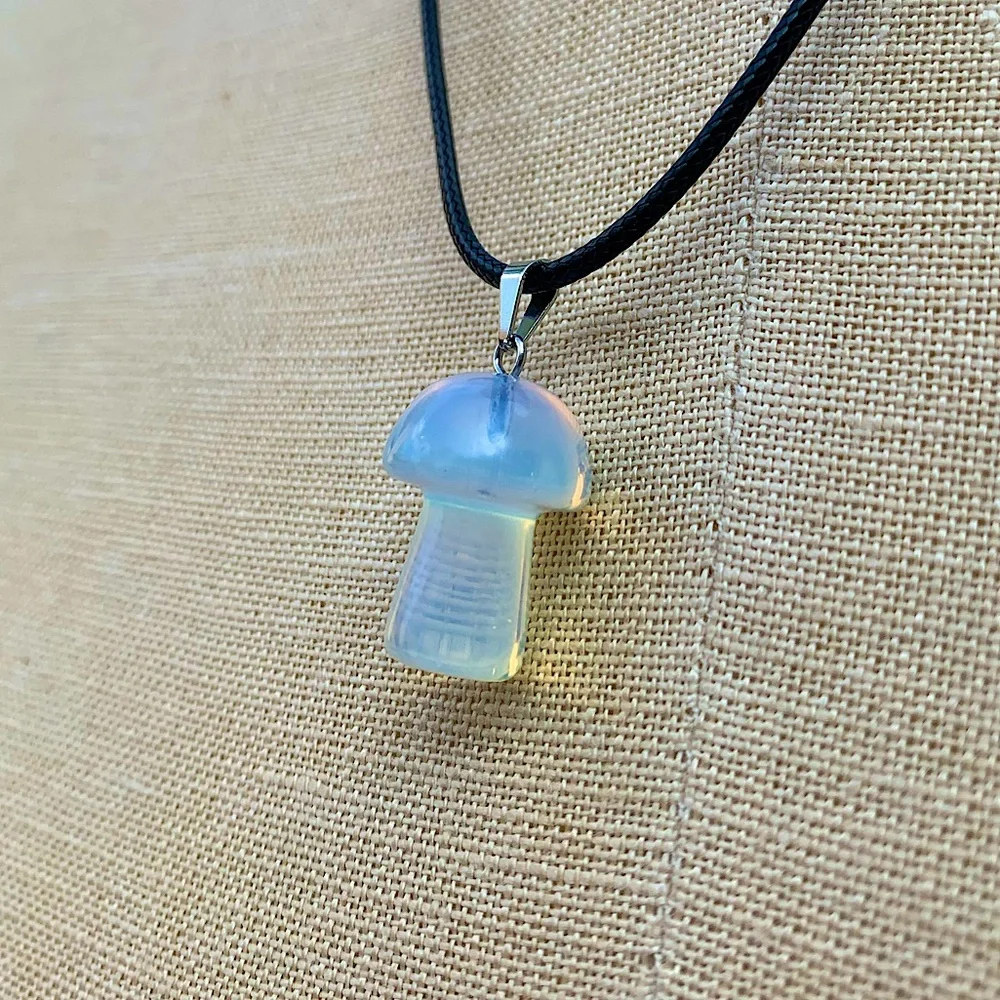 Handmade Genuine Stone Mushroom Amulet Necklace - Picture 1 of 12